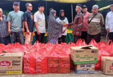 Aksi nyata Kemanusiaan, BKM Masjid AL-IKLAS LK.III Kelurahan Padangmatinggi Bantuan Bencana Banjir Kabupaten Tapanuli selatan