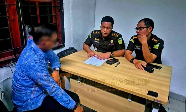 Kepala Dinas Perhubungan Kota Padangsidimpuan Di Tetapkan Sebagai Tersangka Dugaan Korupsi kasus Perparkiran
