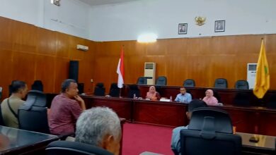 RDP Di DPRD Padangsidimpuan, AMB Kecewa Tak Satupun DPRD Berani Hadir RDP Di DPRD Padangsidimpuan, AMB Kecewa Tak Satupun DPRD Berani Hadir